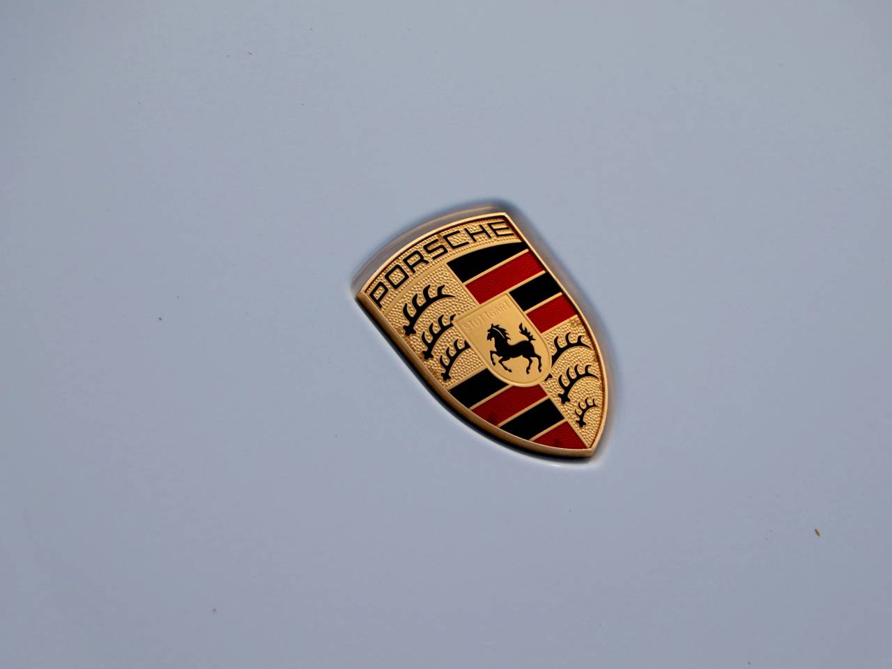 Taycan 4S (93KWH) (33) image 11