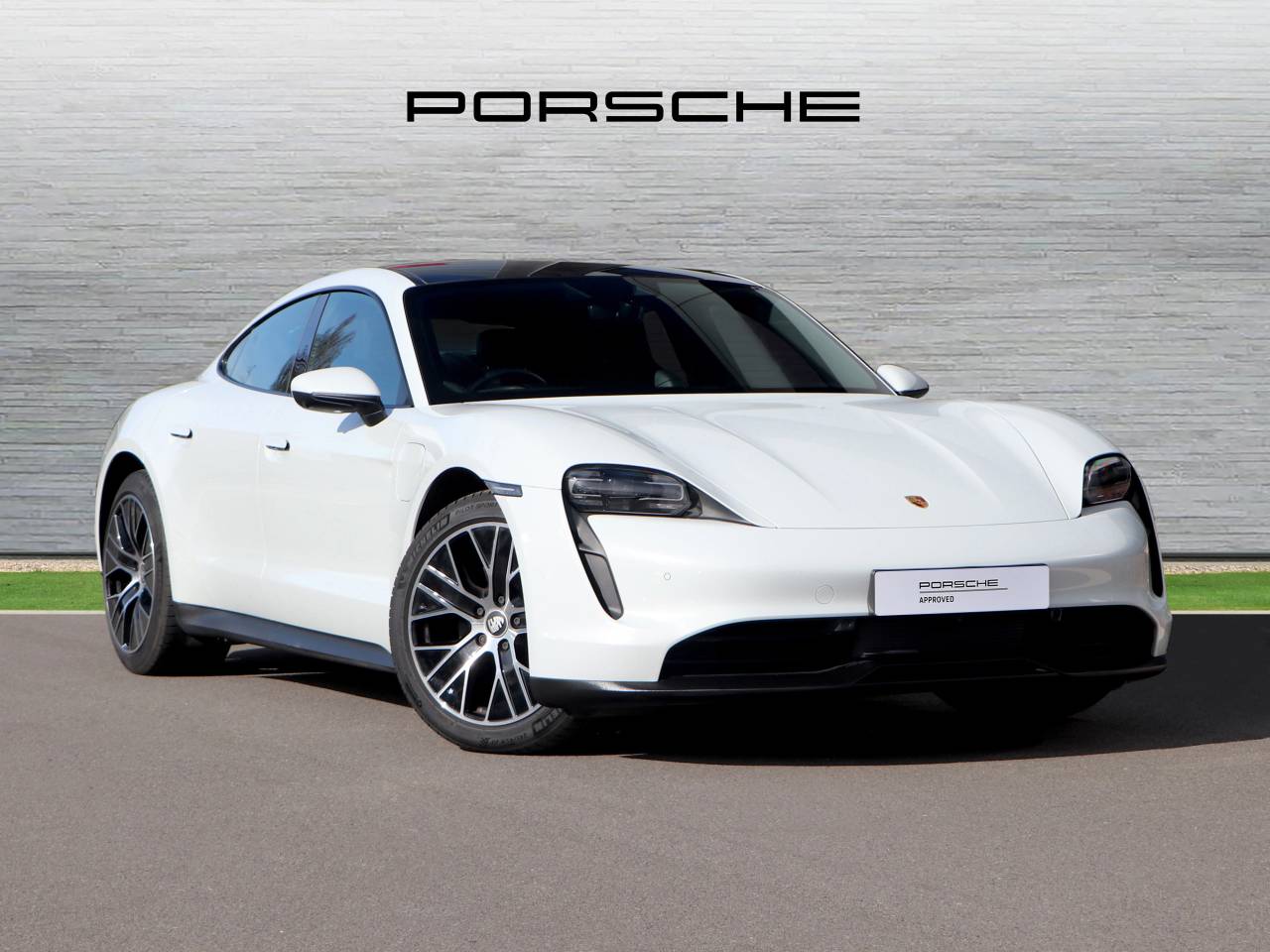 Taycan 4S (93KWH) (33) image 01