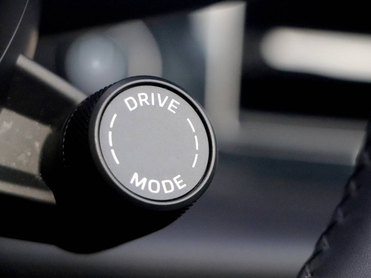 Taycan 4S (93KWH) (33) image 19