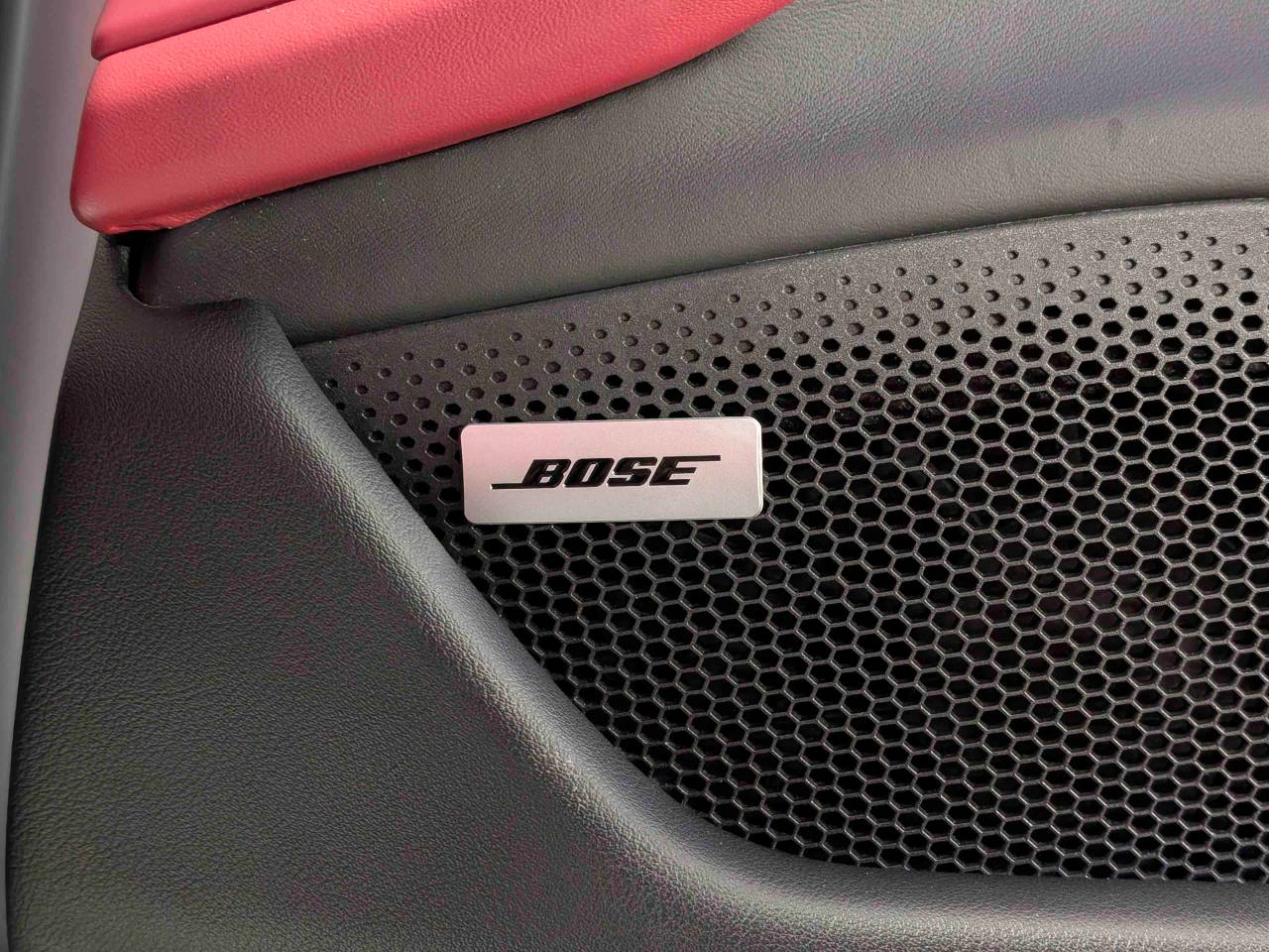 Taycan 4S (93KWH) (10) image 25