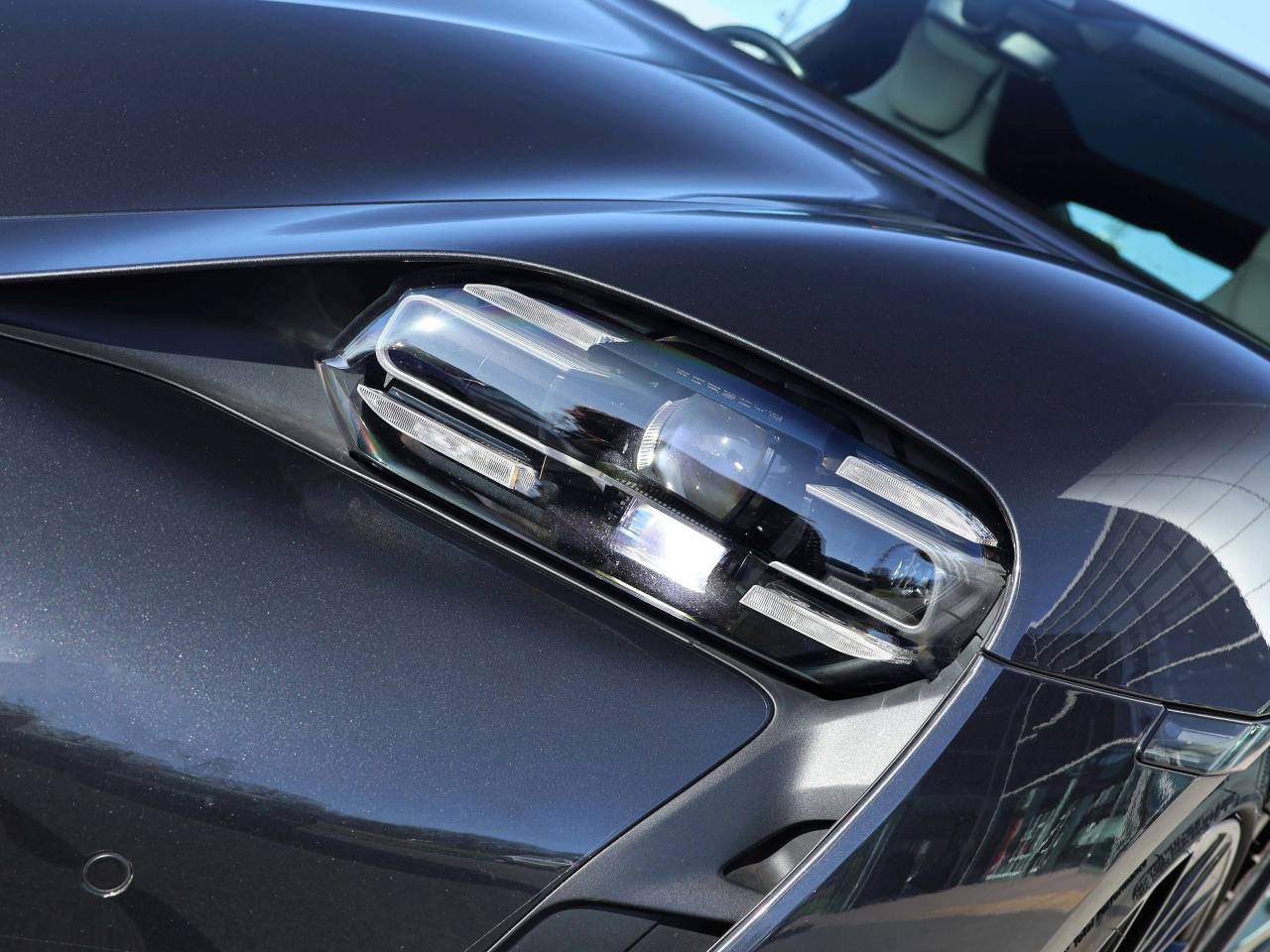 Taycan 4S (79KWH) (11) image 10
