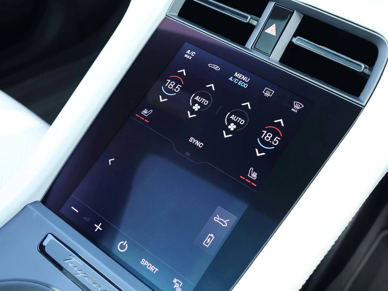 Taycan 4S (79KWH) (11) image 16