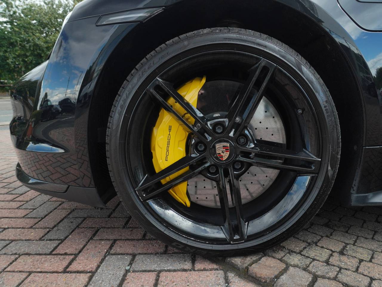 Taycan TURBO S 93KWH (15) image 06