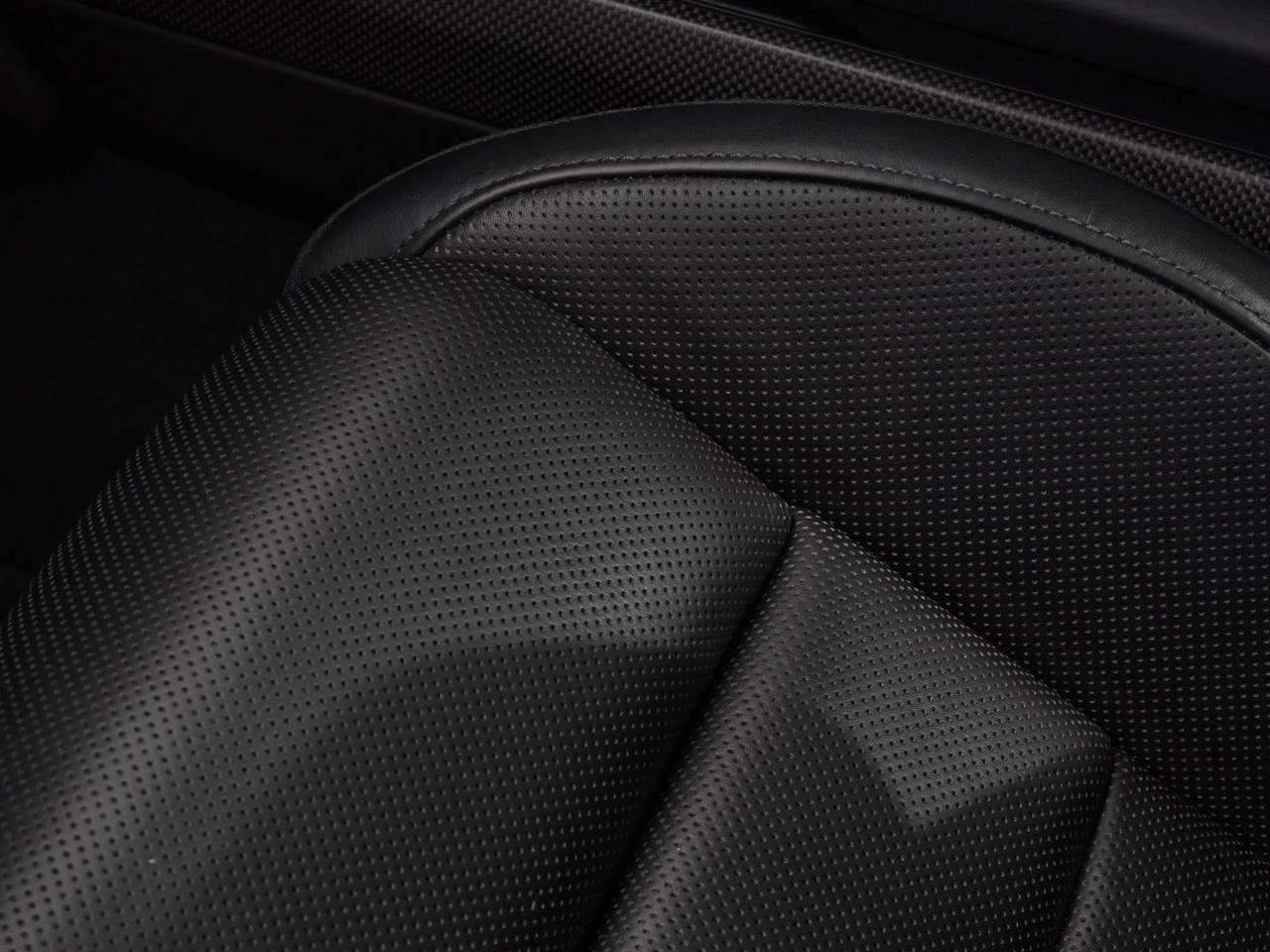 Taycan TURBO S 93KWH (15) image 28