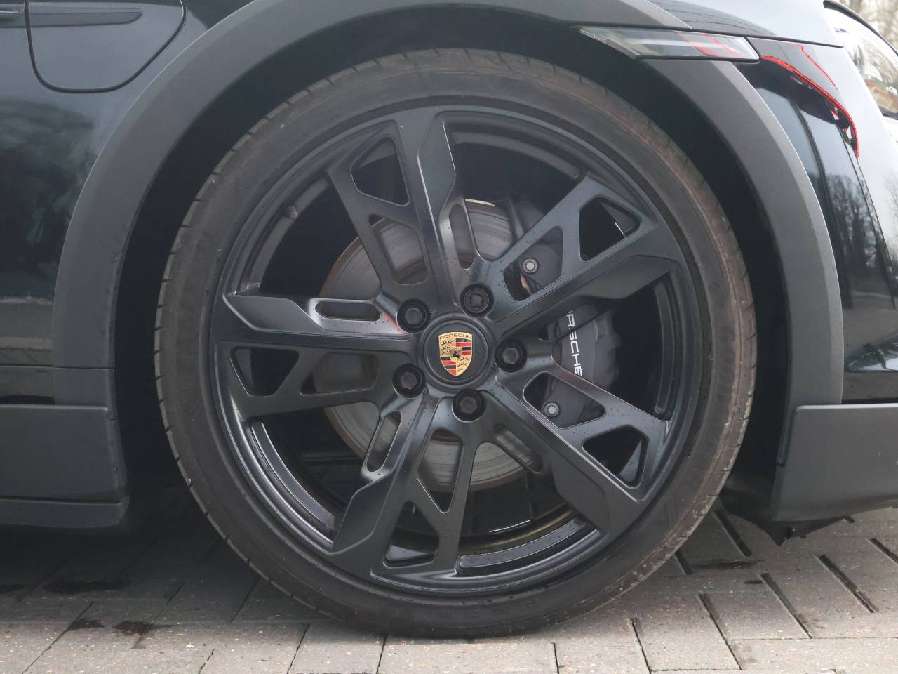 Taycan 4 CROSS TURISMO (6) image 07