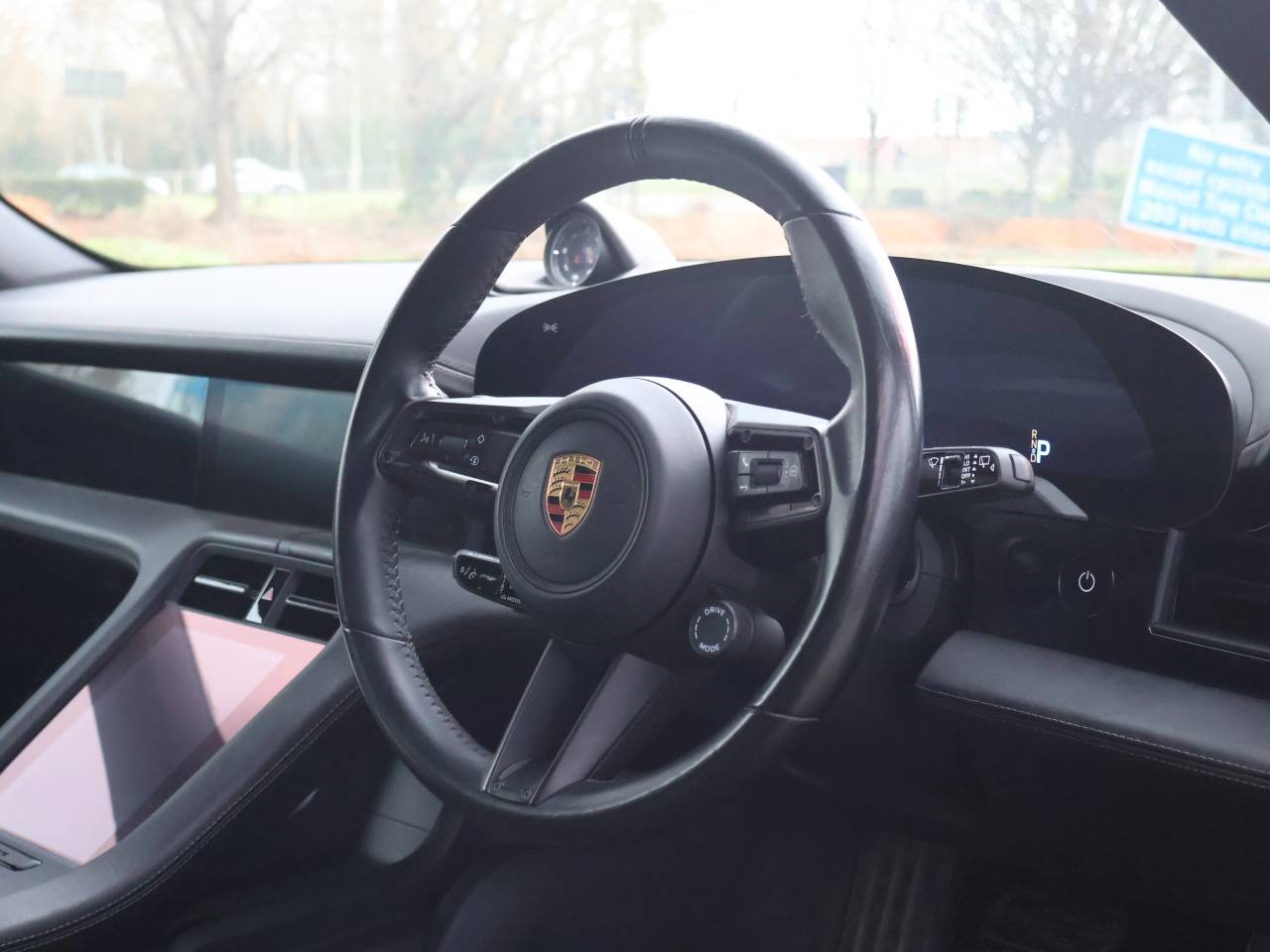 Taycan 4 CROSS TURISMO (6) image 18