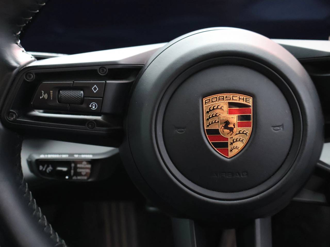 Taycan 4 CROSS TURISMO (6) image 31