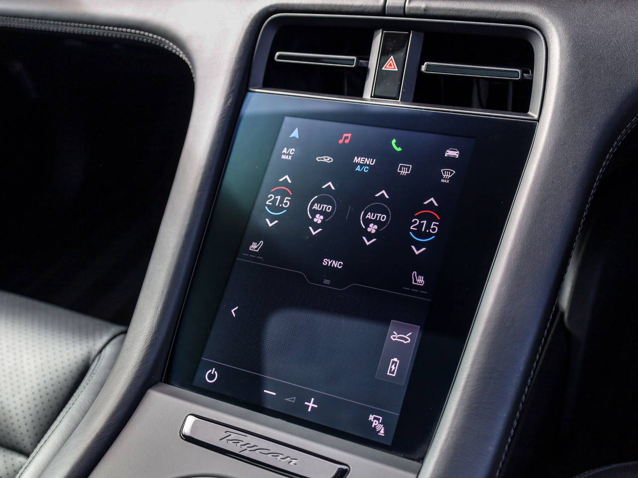 Taycan 4S (93KWH) (11) image 21