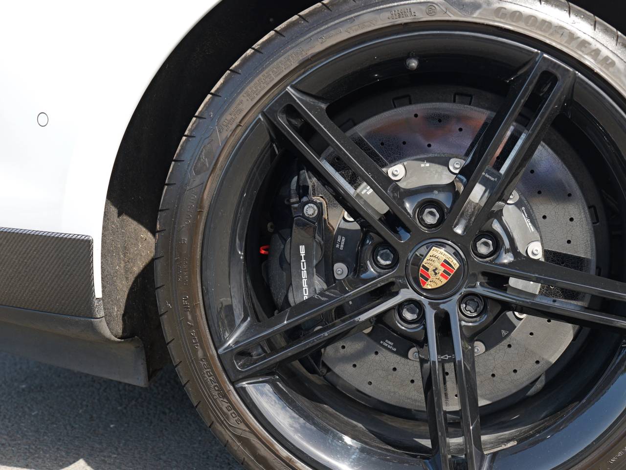 Taycan TURBO S 93KWH (19) image 09