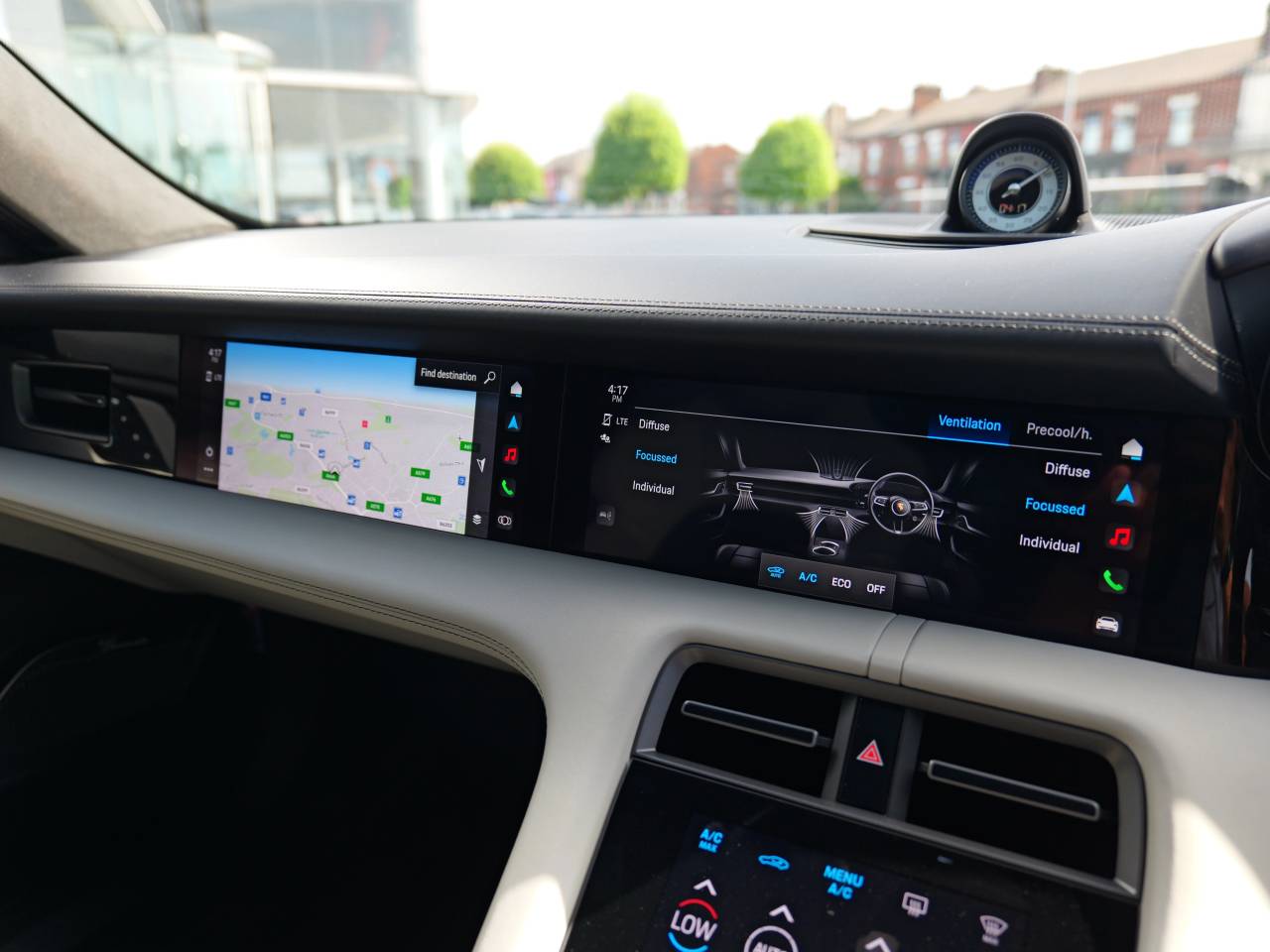 Taycan TURBO S 93KWH (19) image 20
