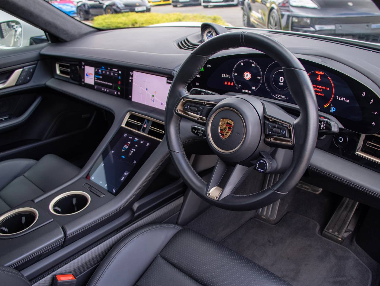 Taycan TURBO S 93KWH (17) image 04