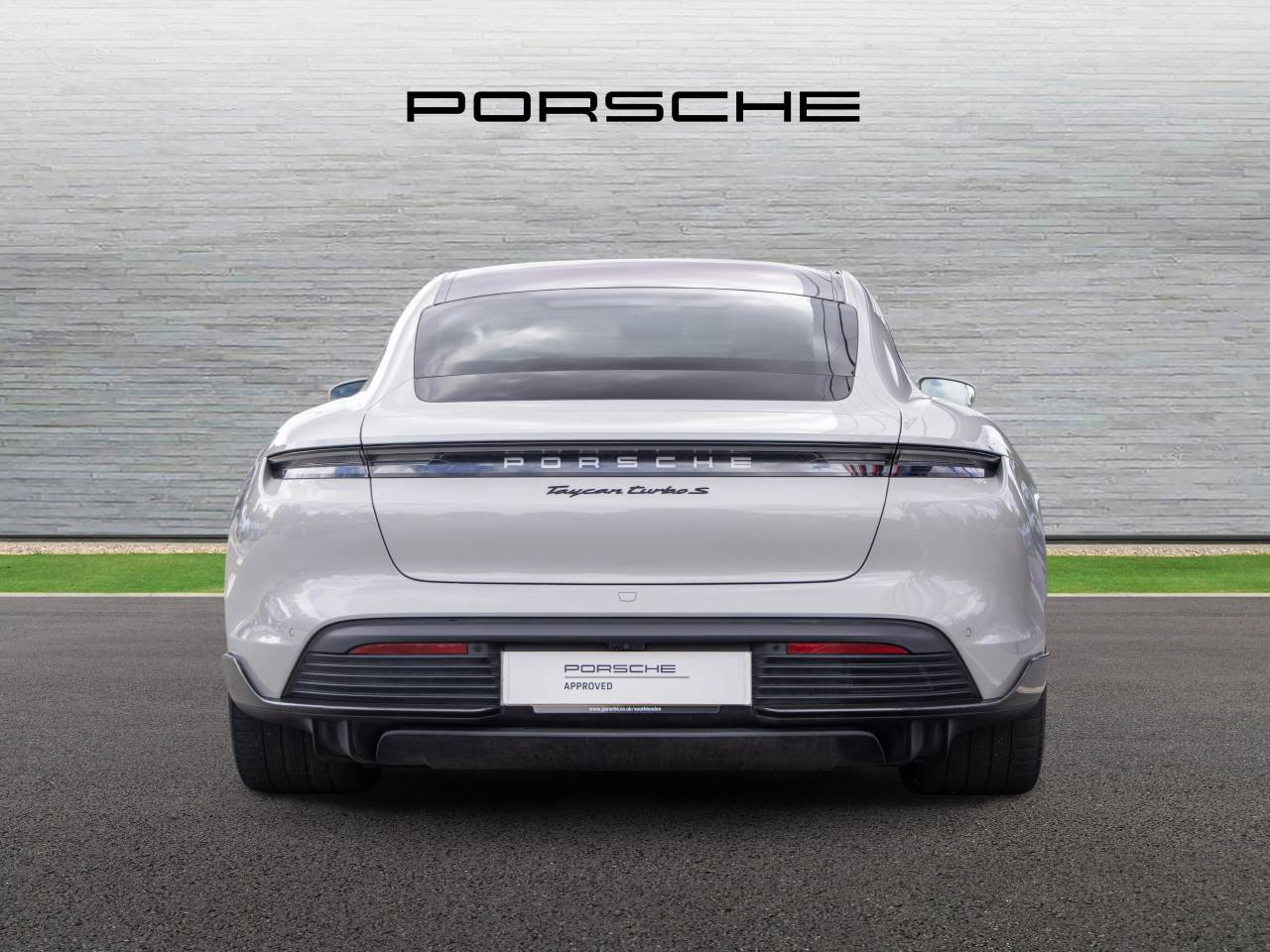 Taycan TURBO S 93KWH (17) image 08
