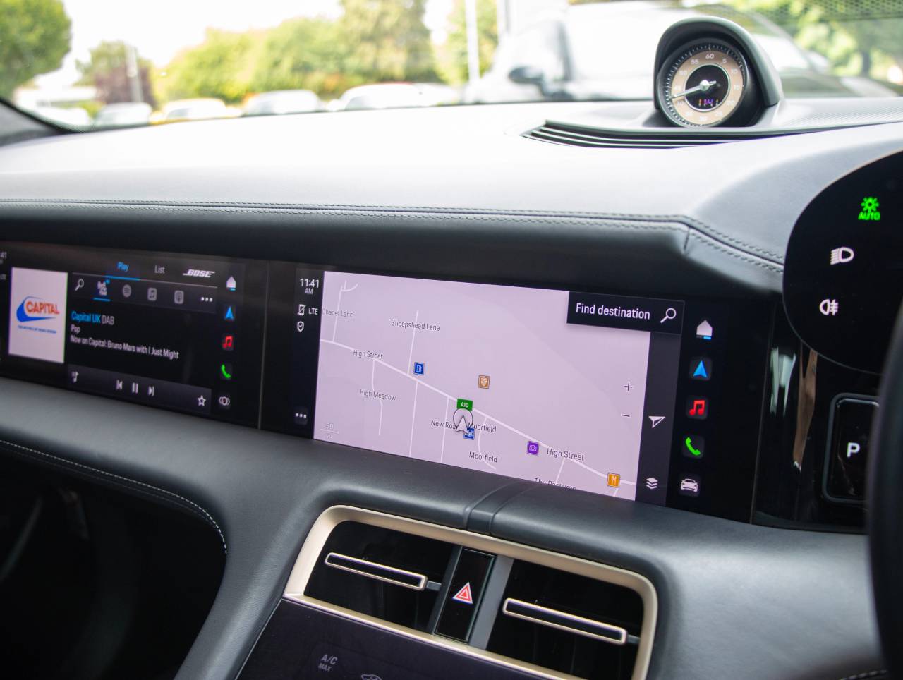 Taycan TURBO S 93KWH (17) image 30