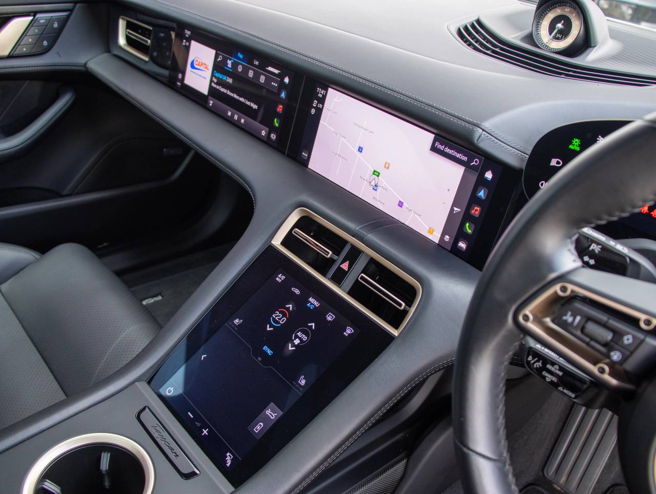 Taycan TURBO S 93KWH (17) image 17