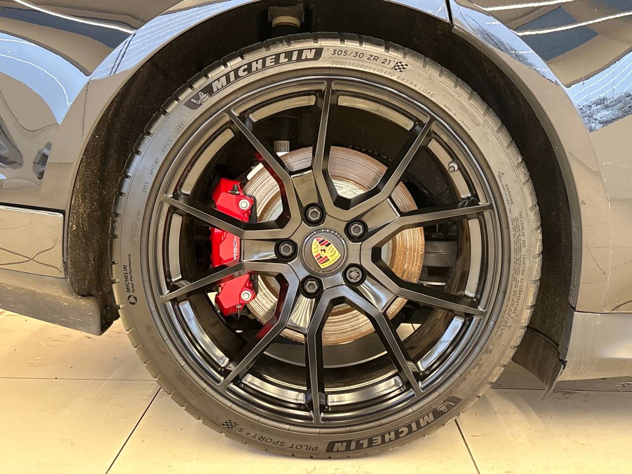 Taycan GTS (5) image 15