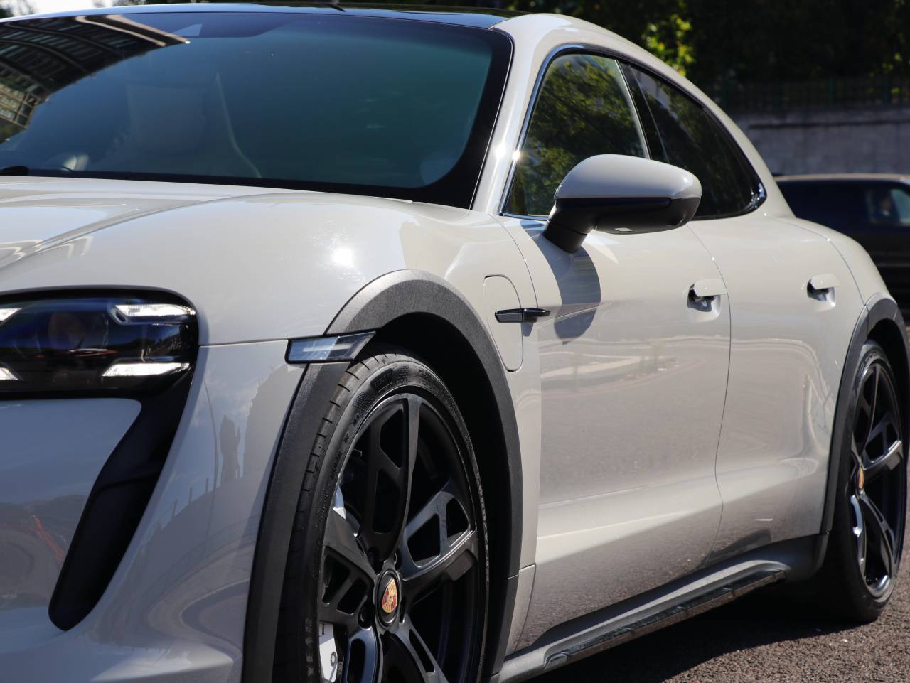 Taycan 4S CROSS TURISMO (7) image 15