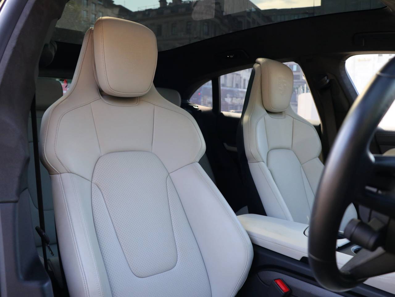 Taycan 4S CROSS TURISMO (7) image 05