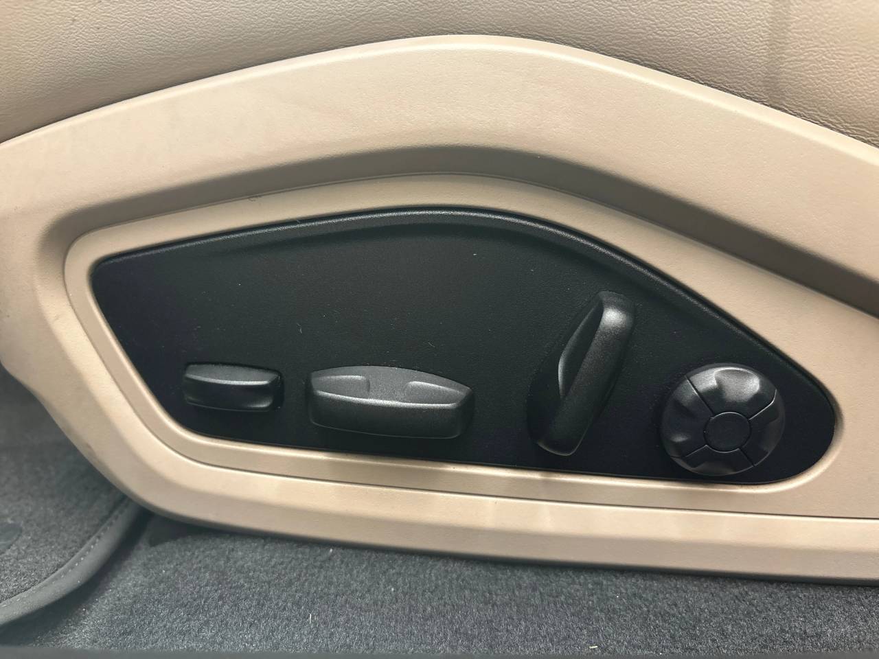 Taycan 4S CROSS TURISMO (9) image 37