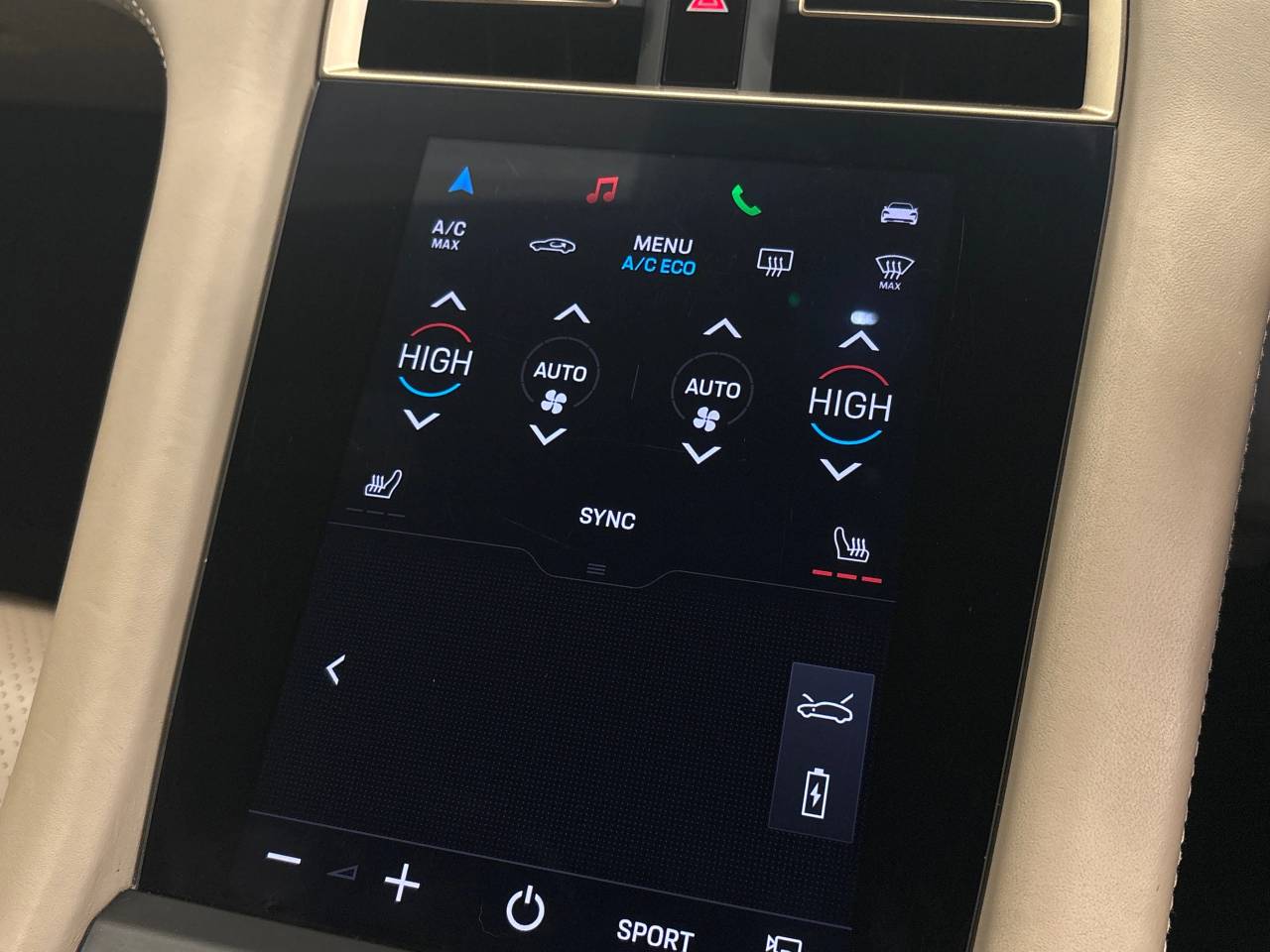 Taycan 4S CROSS TURISMO (9) image 39