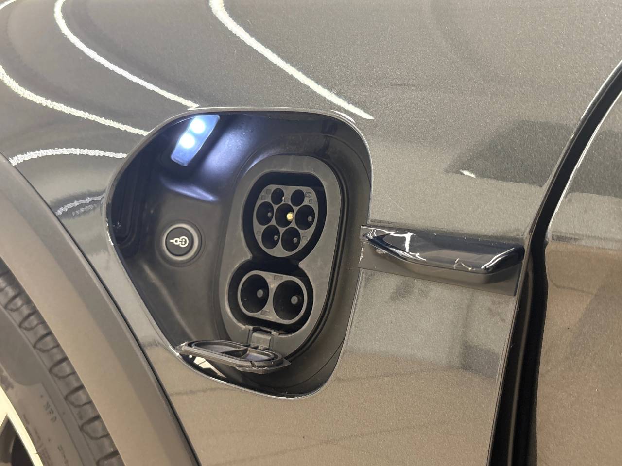 Taycan 4S CROSS TURISMO (9) image 22