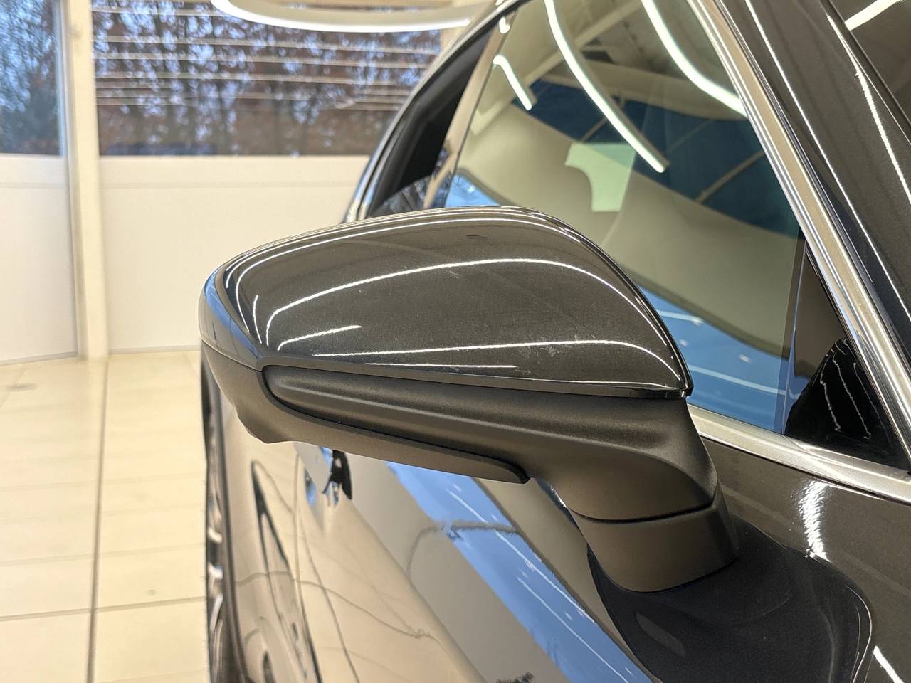 Taycan 4S CROSS TURISMO (9) image 12