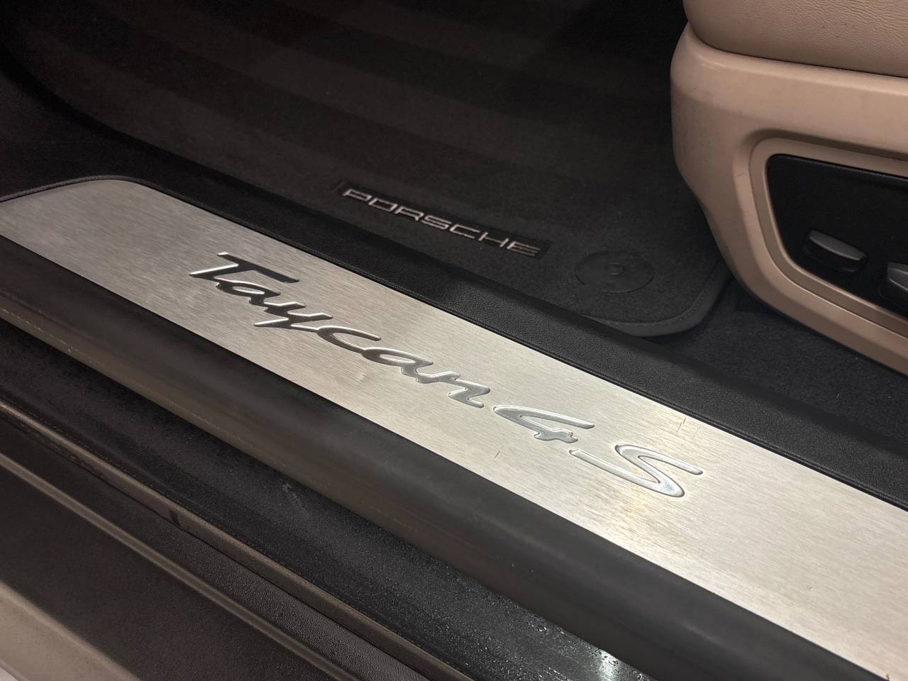 Taycan 4S CROSS TURISMO (9) image 35