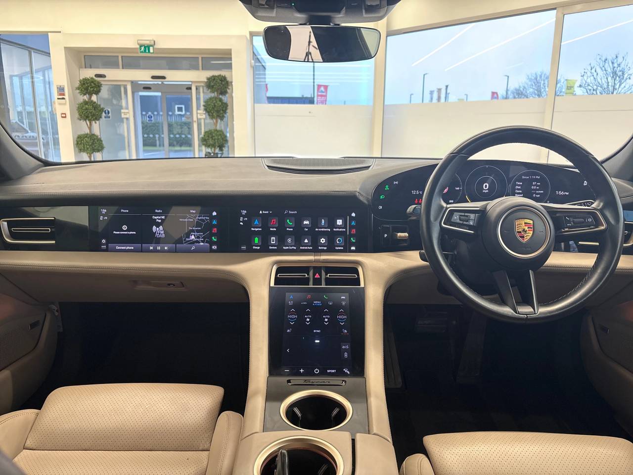 Taycan 4S CROSS TURISMO (9) image 26