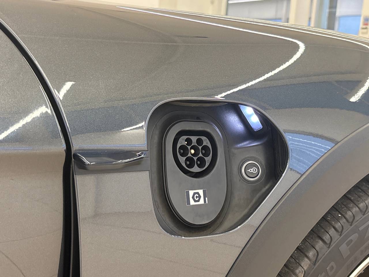 Taycan 4S CROSS TURISMO (9) image 21