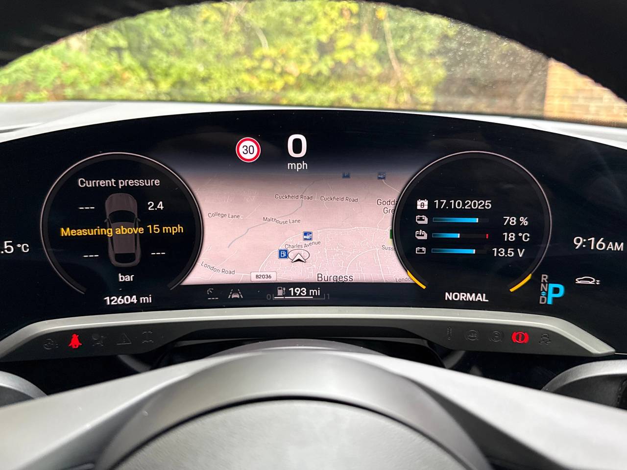 Taycan 4S CROSS TURISMO (30) image 24