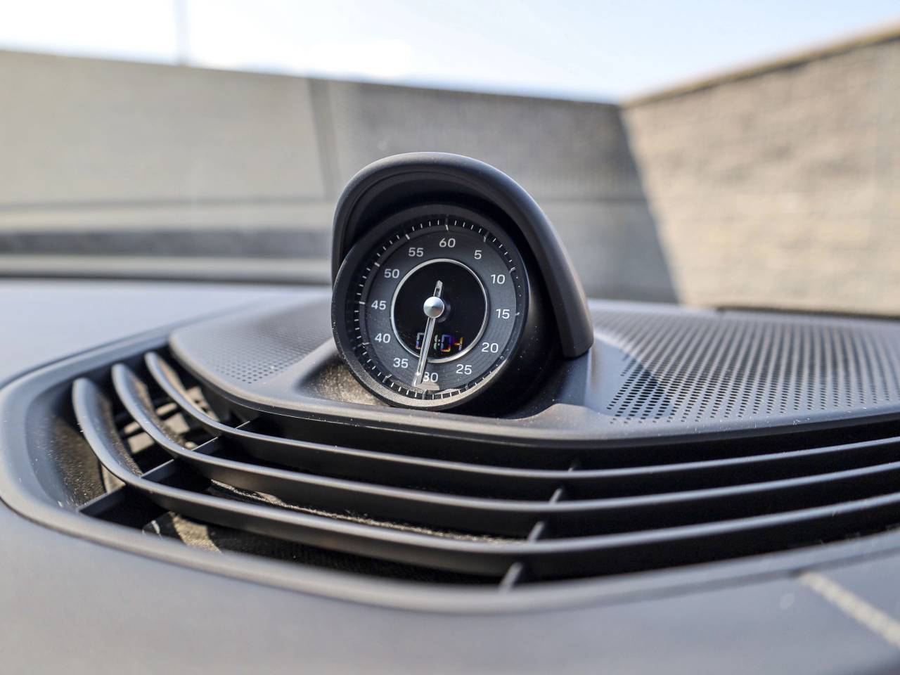 Taycan TURBO S CROSS TURISMO (2) image 22
