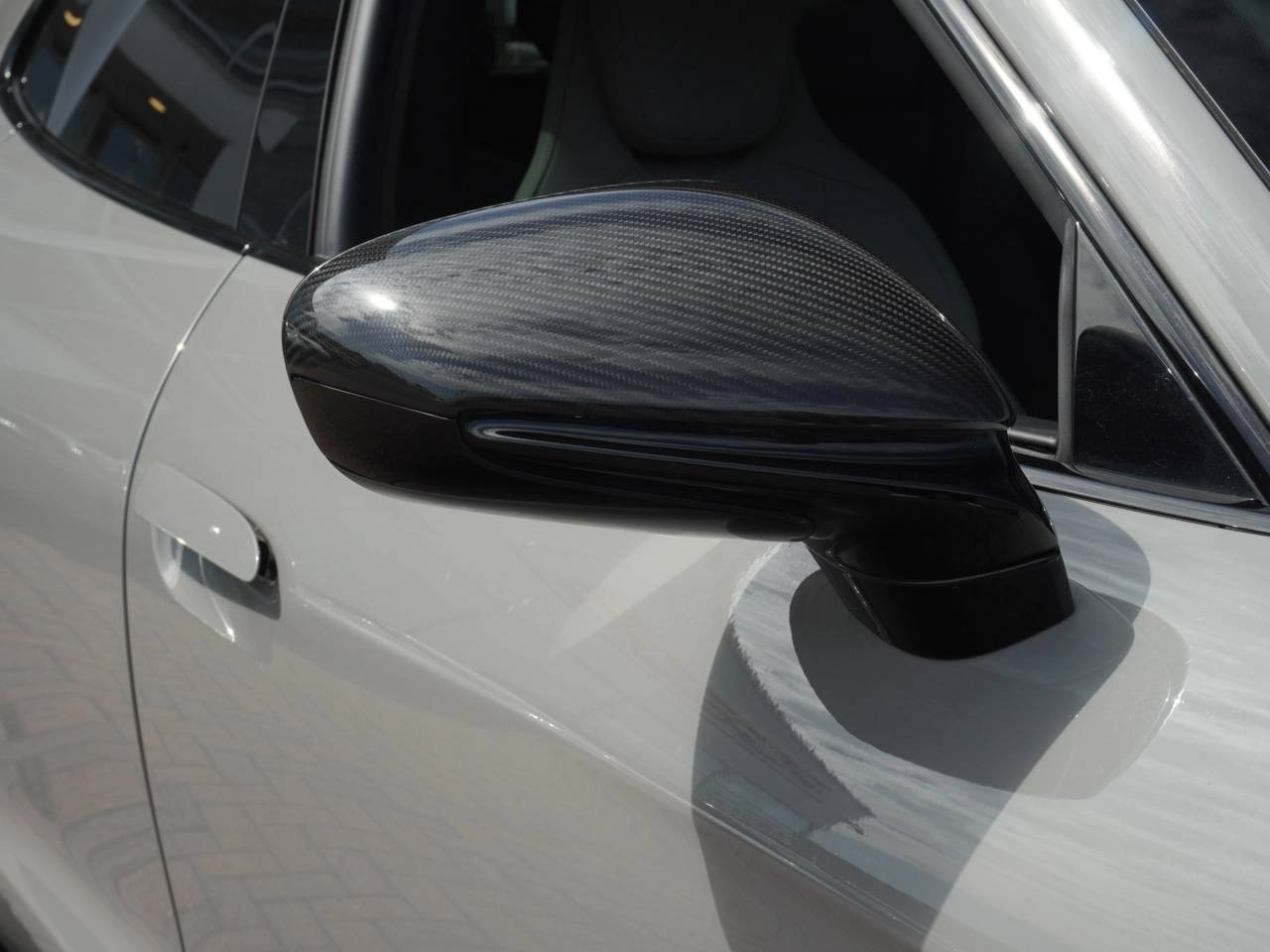 Taycan TURBO S CROSS TURISMO (3) image 07