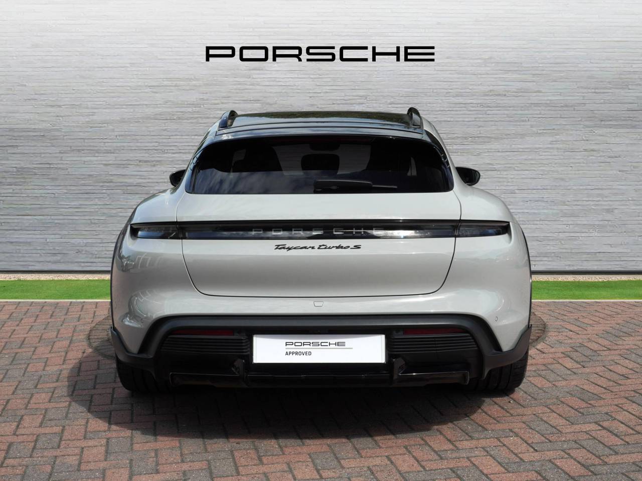 Taycan TURBO S CROSS TURISMO (3) image 09