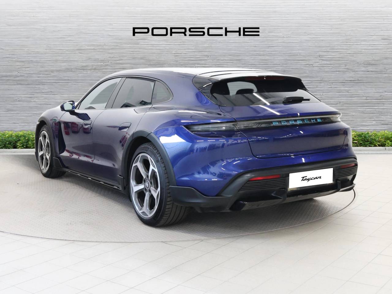 Taycan TURBO CROSS TURISMO image 08