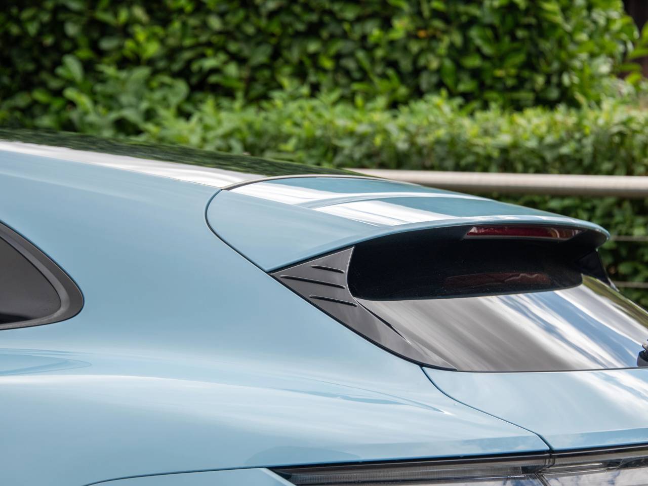 Taycan BASE SPORT TURISMO (8) image 16