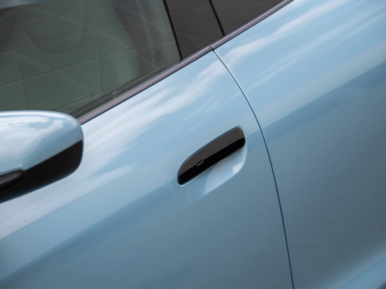 Taycan BASE SPORT TURISMO (8) image 18
