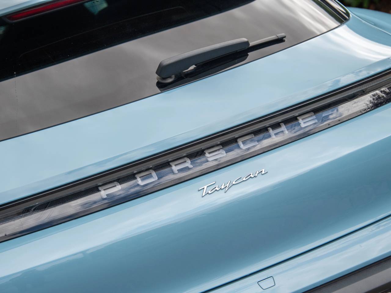 Taycan BASE SPORT TURISMO (8) image 22