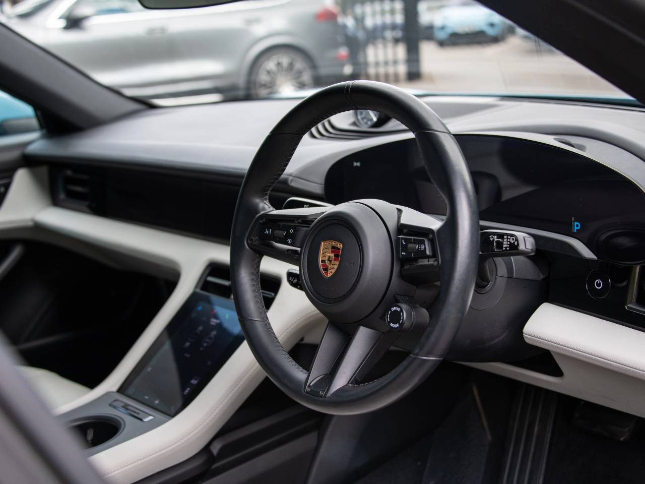 Taycan BASE SPORT TURISMO (8) image 23