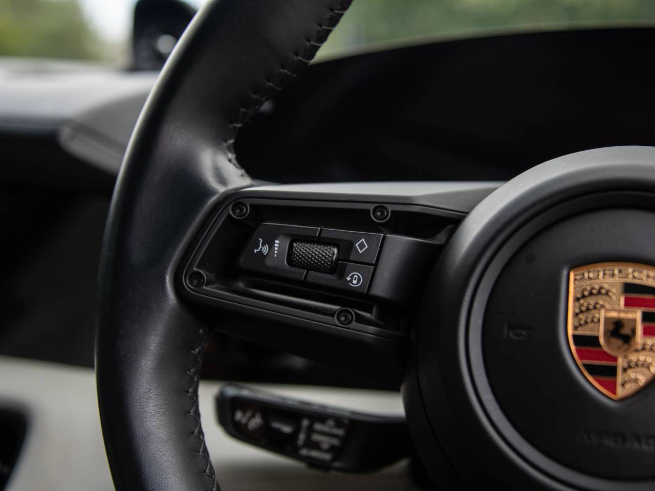 Taycan BASE SPORT TURISMO (8) image 37