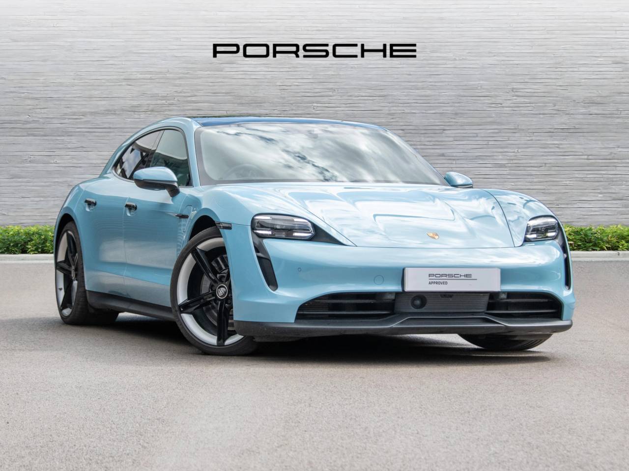 Taycan BASE SPORT TURISMO