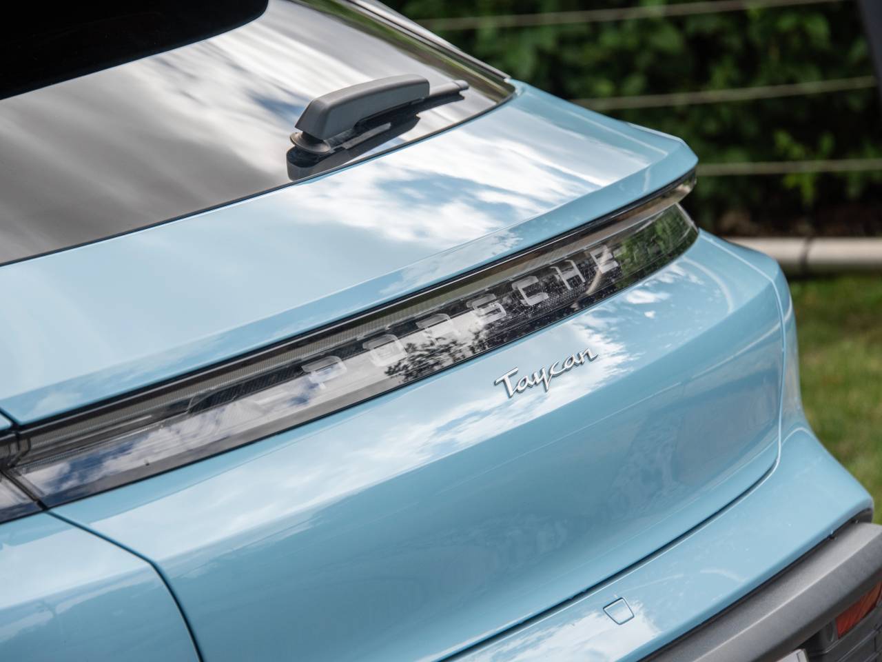 Taycan BASE SPORT TURISMO (8) image 20