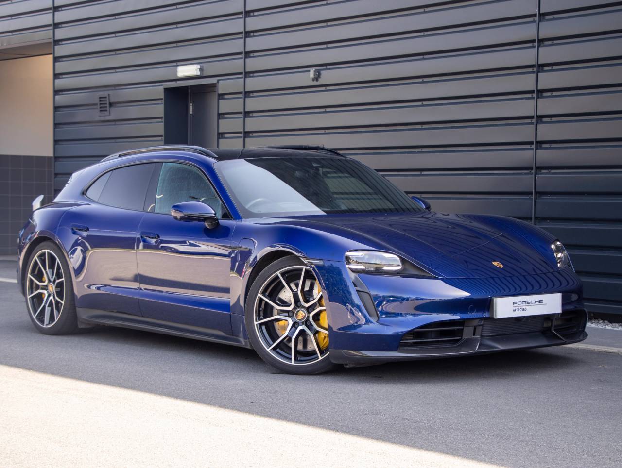 Taycan TURBO S SPORT TURISMO