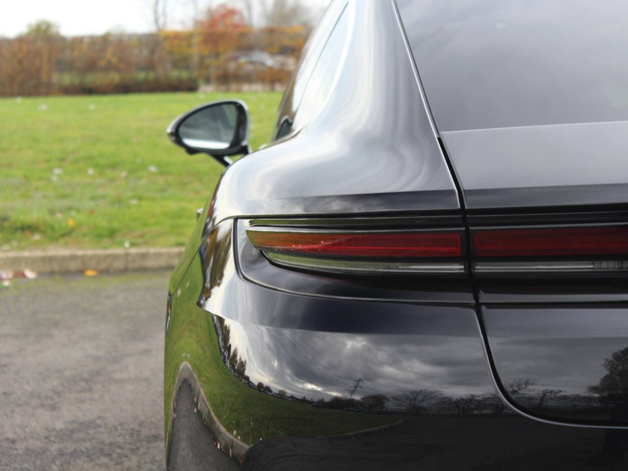 Panamera (2) image 16