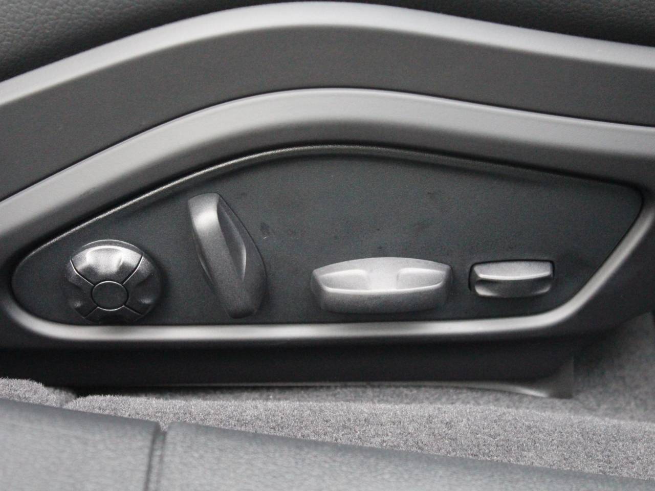 Panamera (2) image 33
