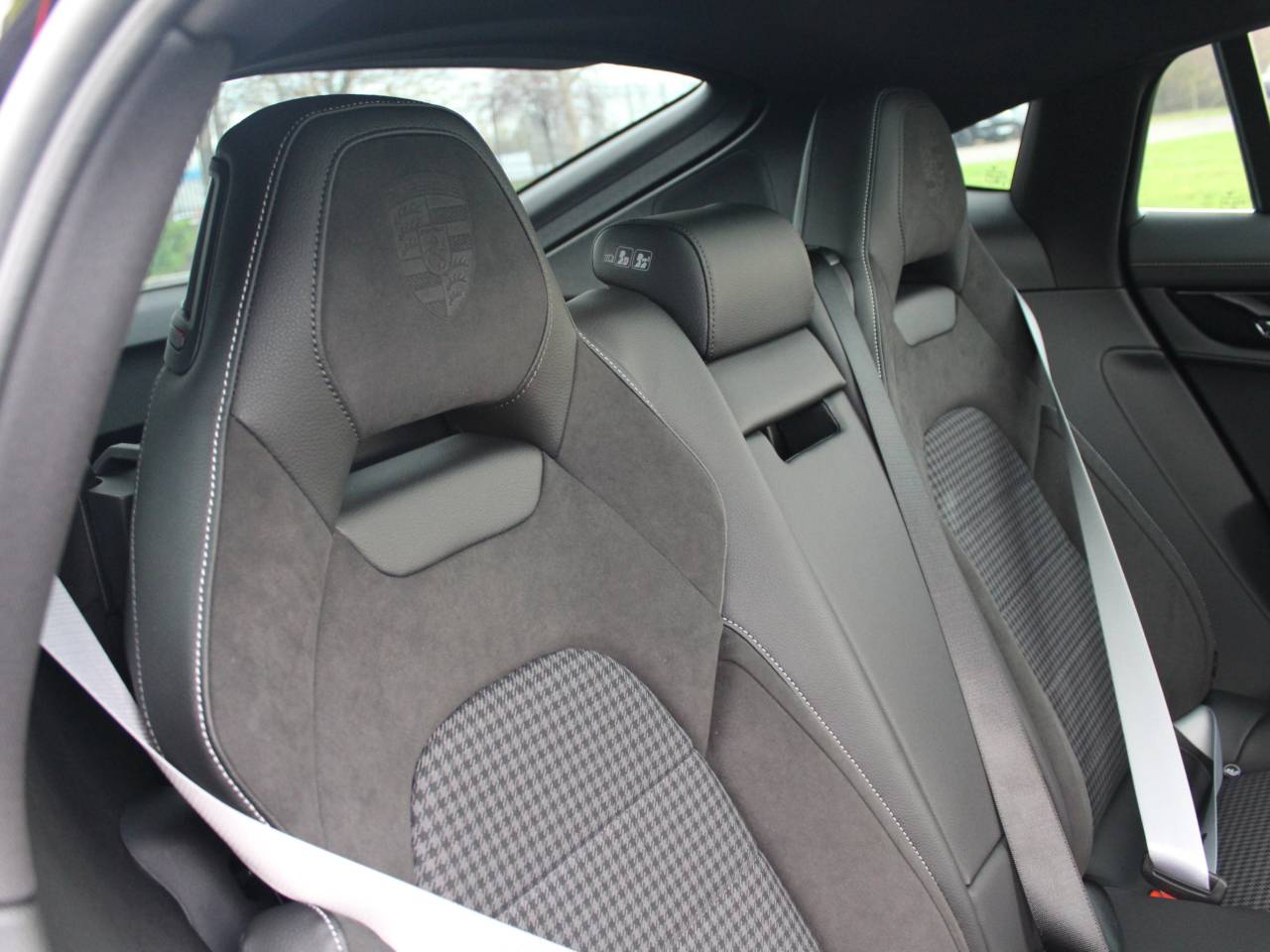 Panamera (2) image 35