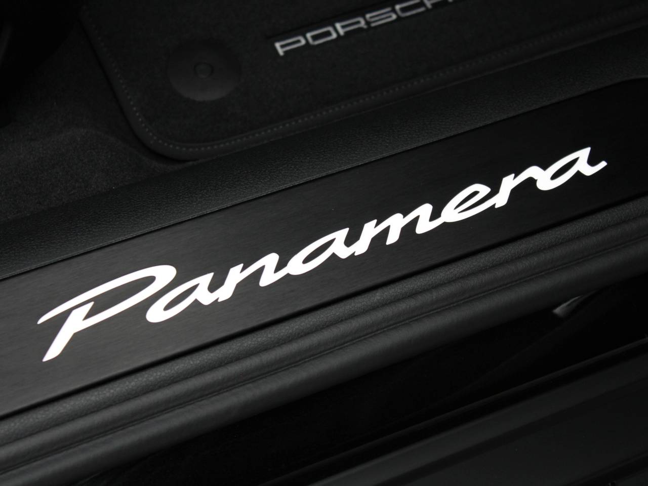 Panamera (2) image 34