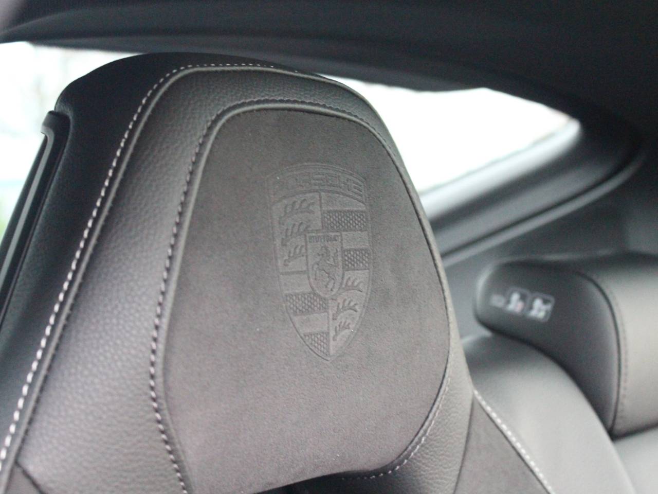 Panamera (2) image 36