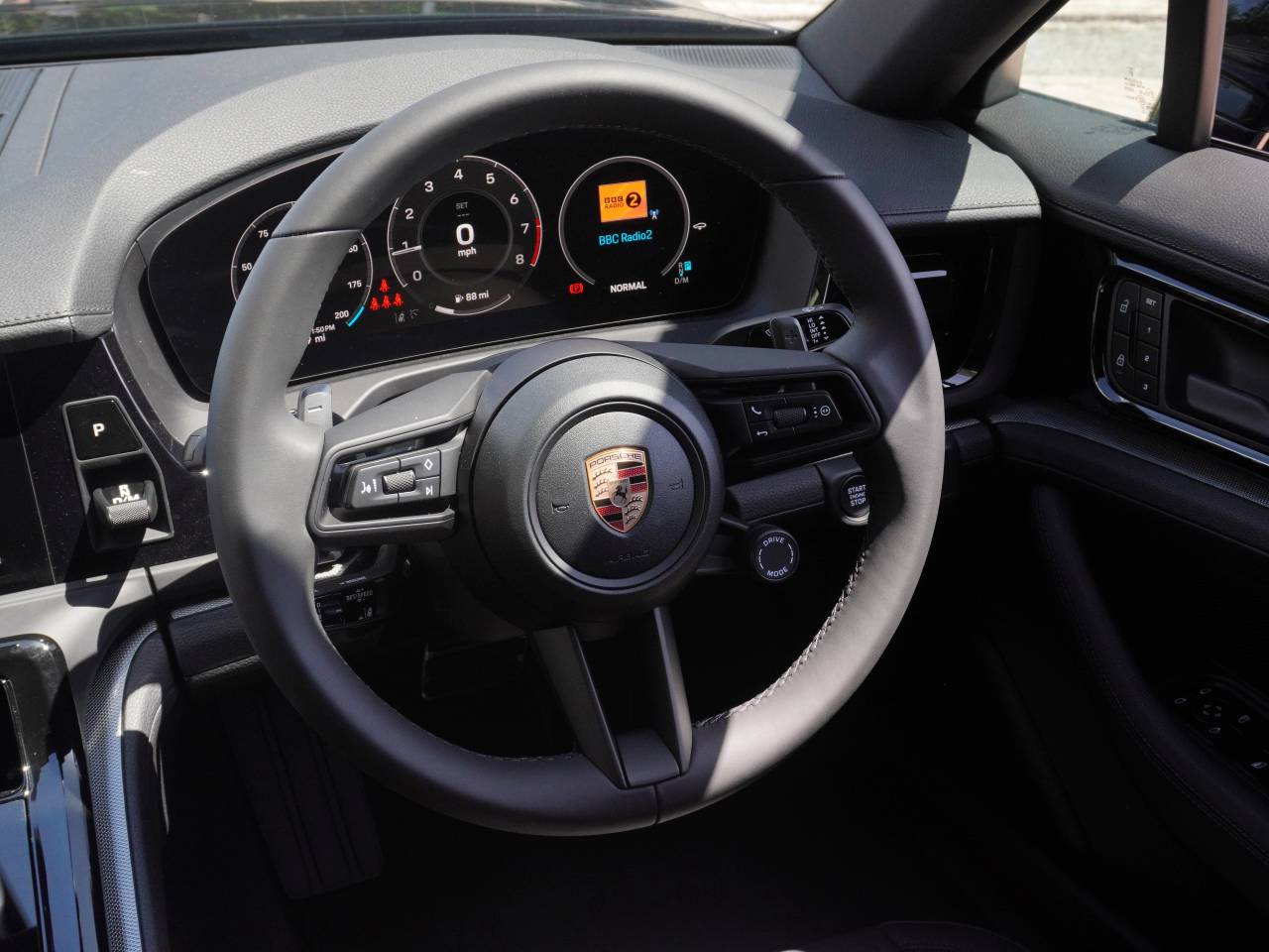 Panamera (4) image 15