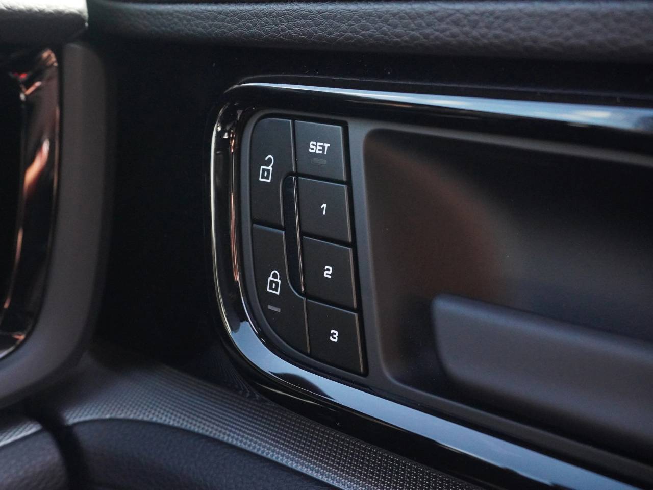 Panamera (4) image 37