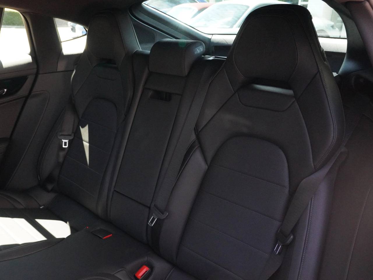 Panamera (4) image 16