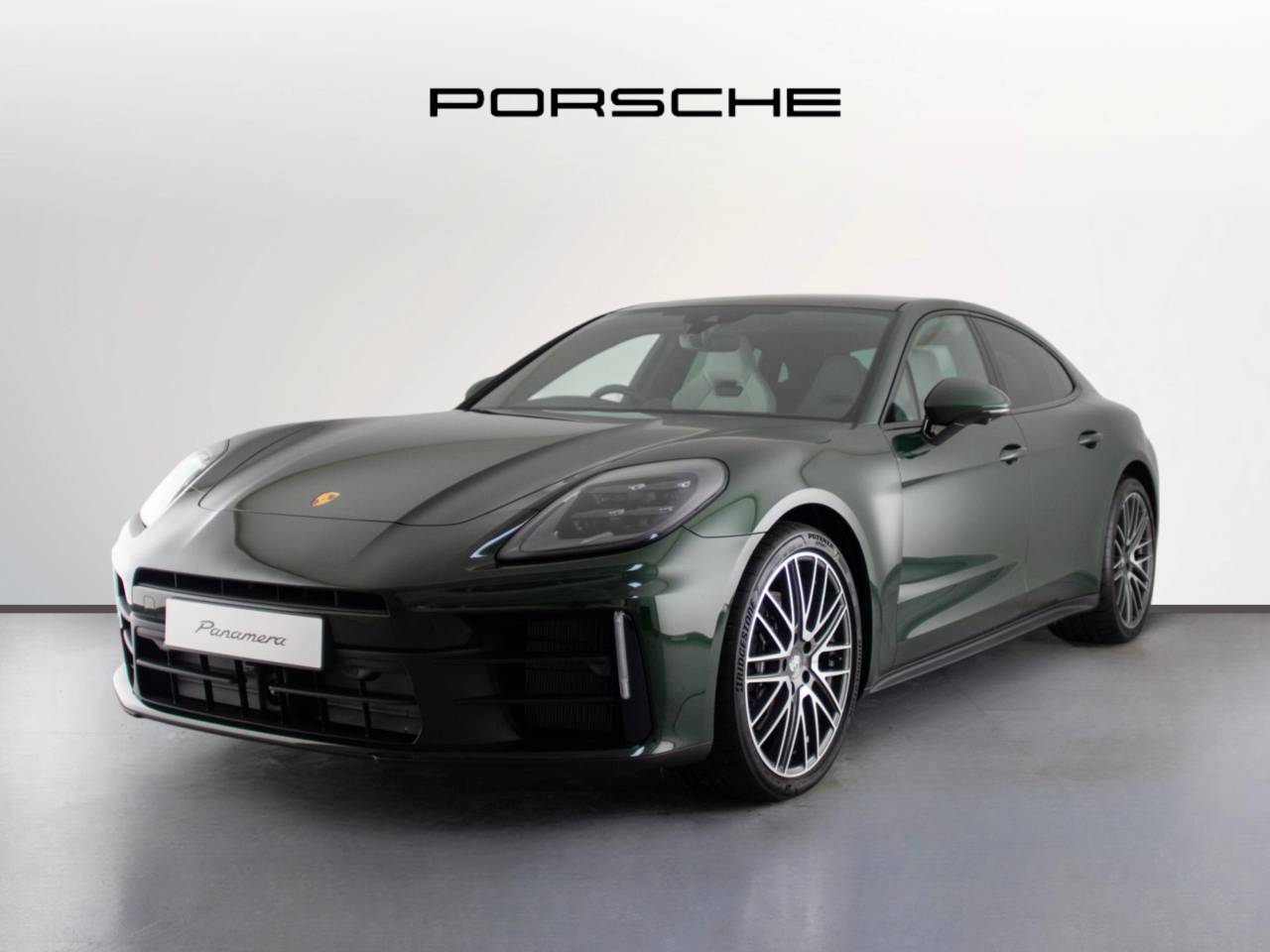 Panamera (4) image 12